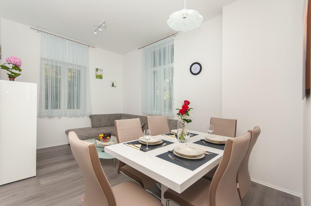 Tanja Apartment Omis Luaran gambar