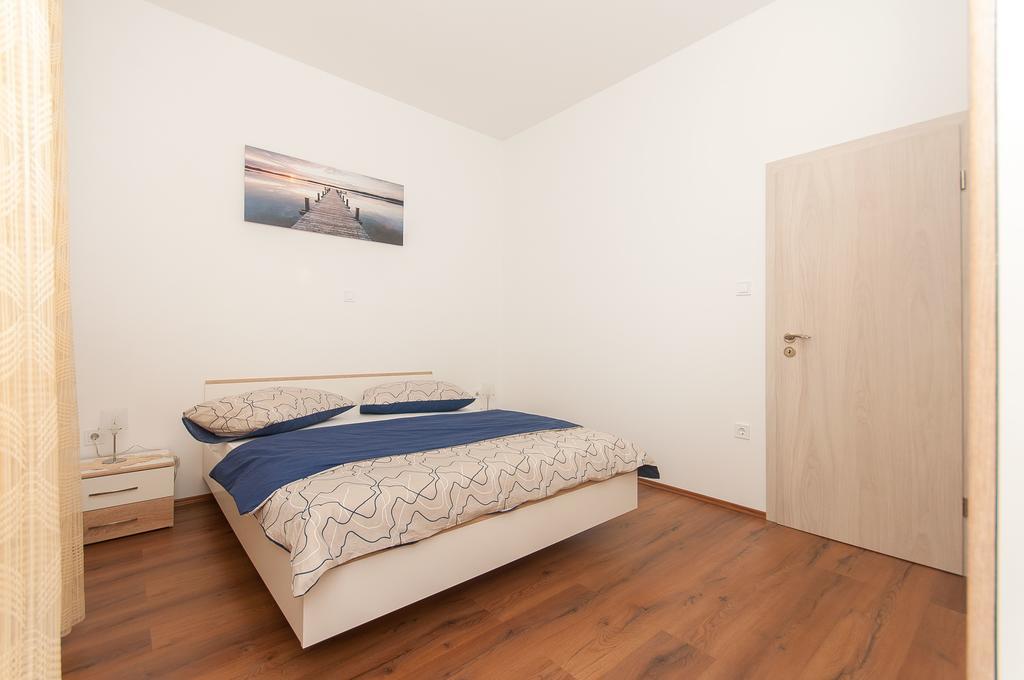 Tanja Apartment Omis Luaran gambar