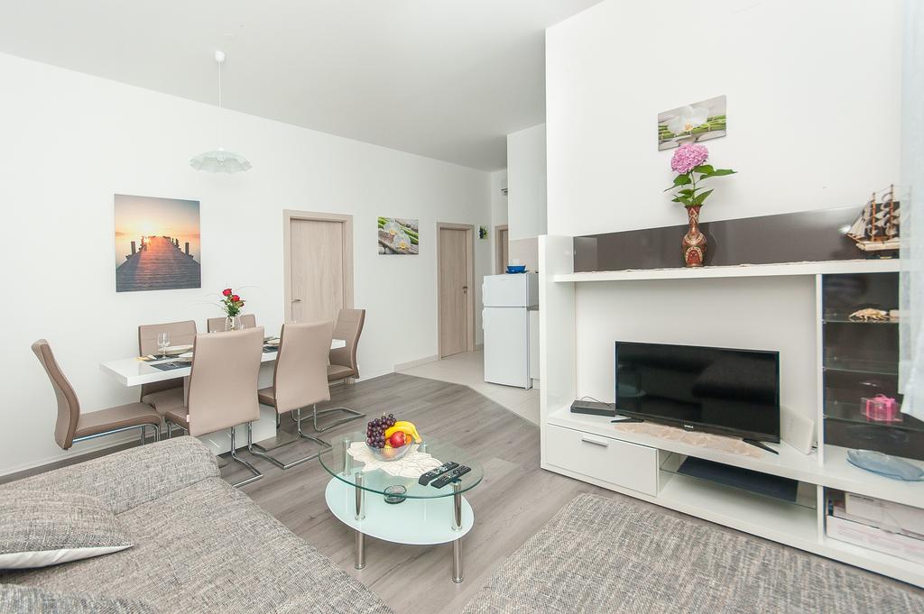 Tanja Apartment Omis Luaran gambar